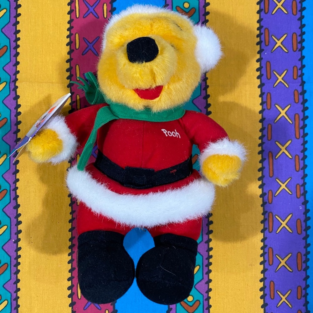 Winnie the Pooh Santa stuffed plush vintage NWT